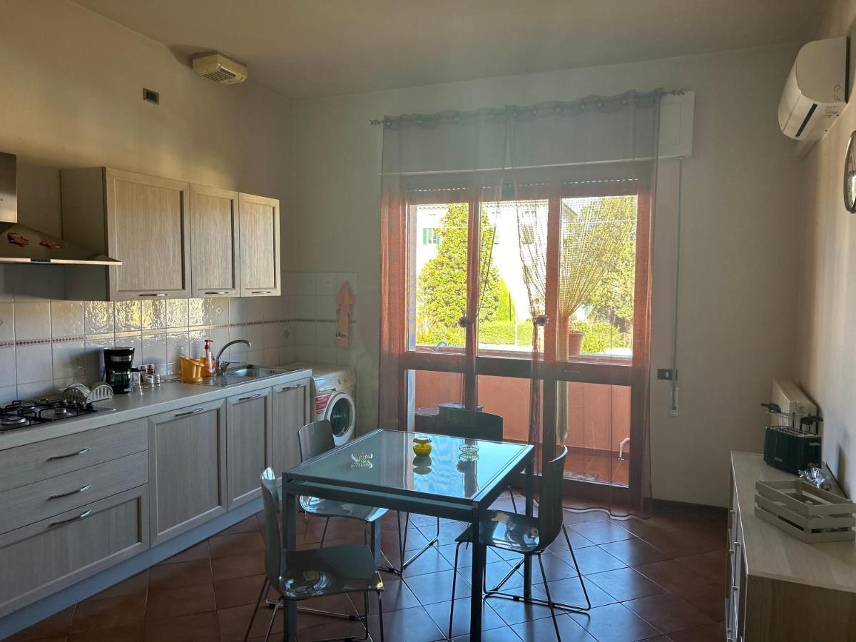 卢卡Albi'S House,Terrazza ,Wi-Fi, Parcheggio, Ac公寓 外观 照片