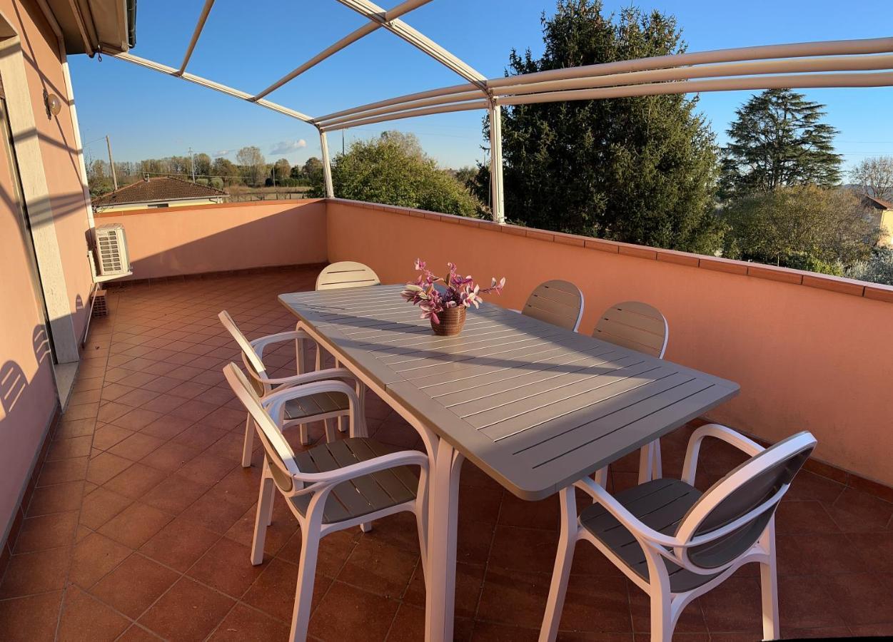 卢卡Albi'S House,Terrazza ,Wi-Fi, Parcheggio, Ac公寓 外观 照片