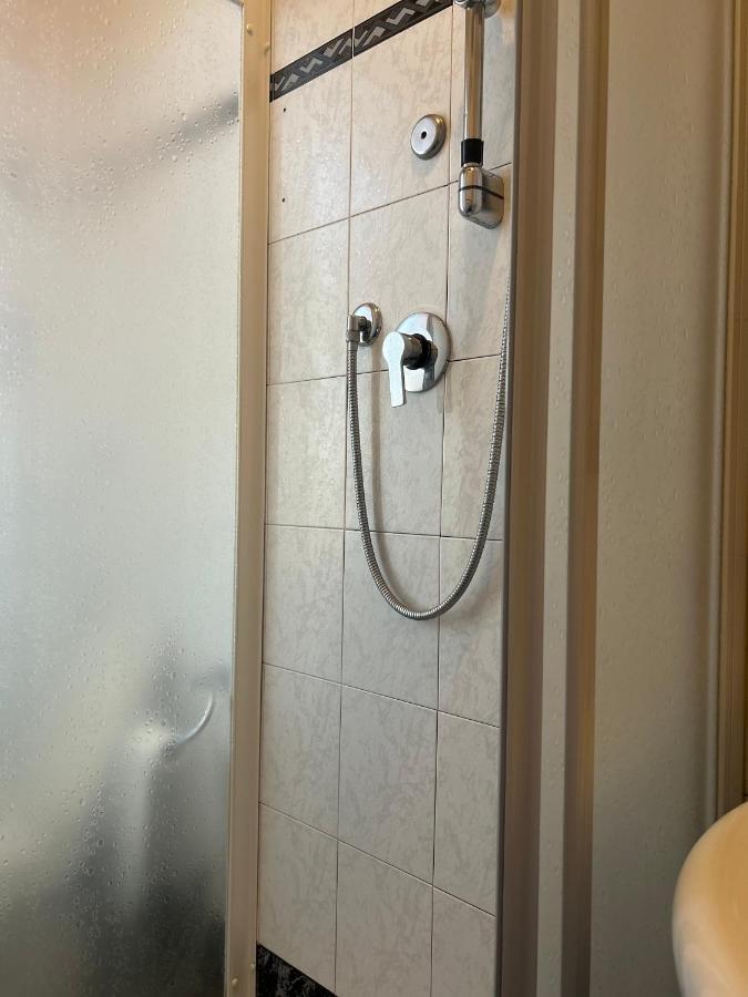 卢卡Albi'S House,Terrazza ,Wi-Fi, Parcheggio, Ac公寓 外观 照片