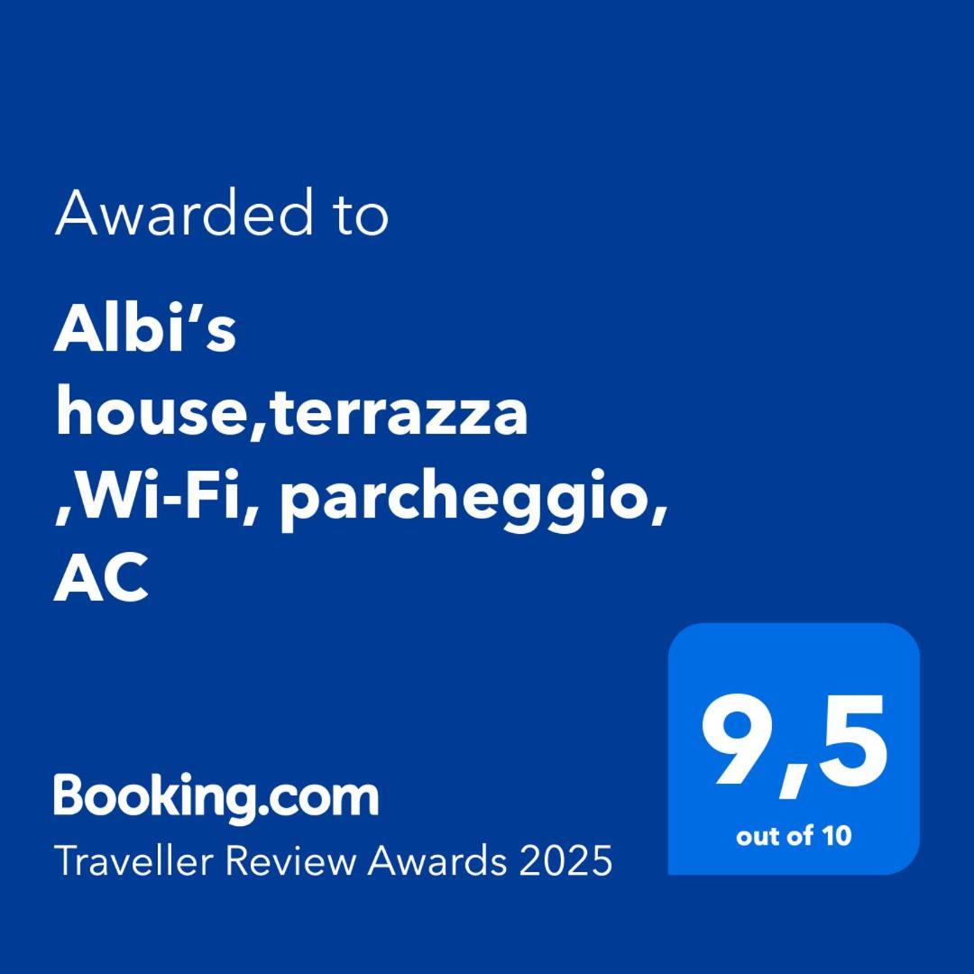 卢卡Albi'S House,Terrazza ,Wi-Fi, Parcheggio, Ac公寓 外观 照片